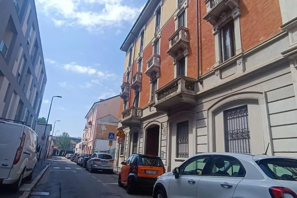 Serena'S Blue Home In Dergano Milán Italia